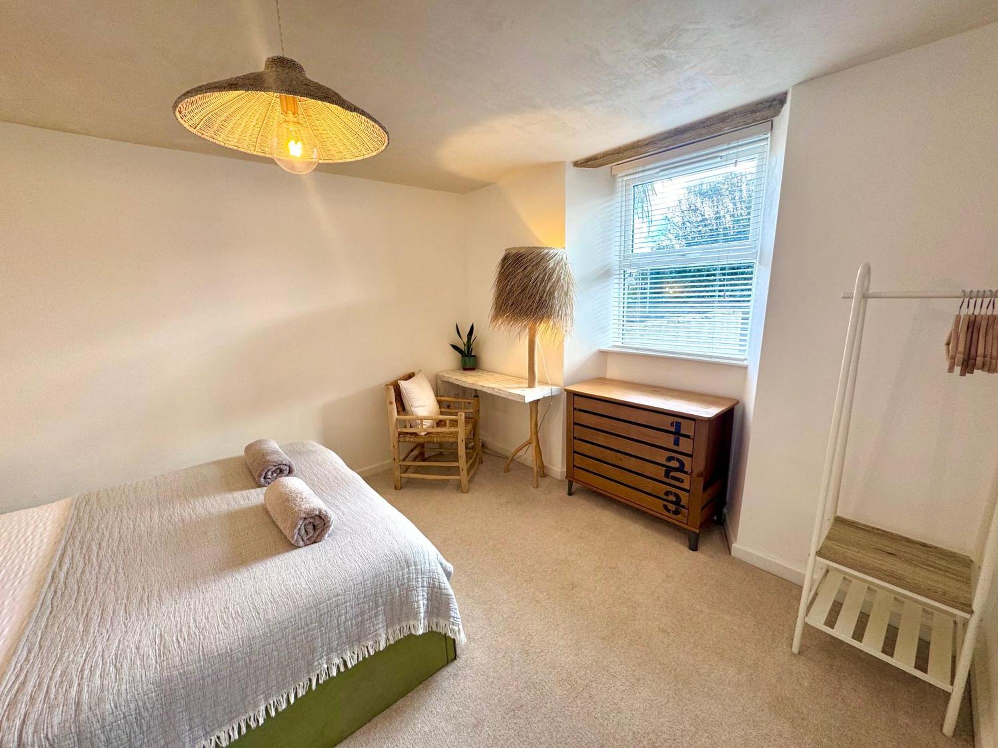 Palms 1 - Wood Burner, 5 Min Walk To Beach+parking * Newquay (Cornwall)